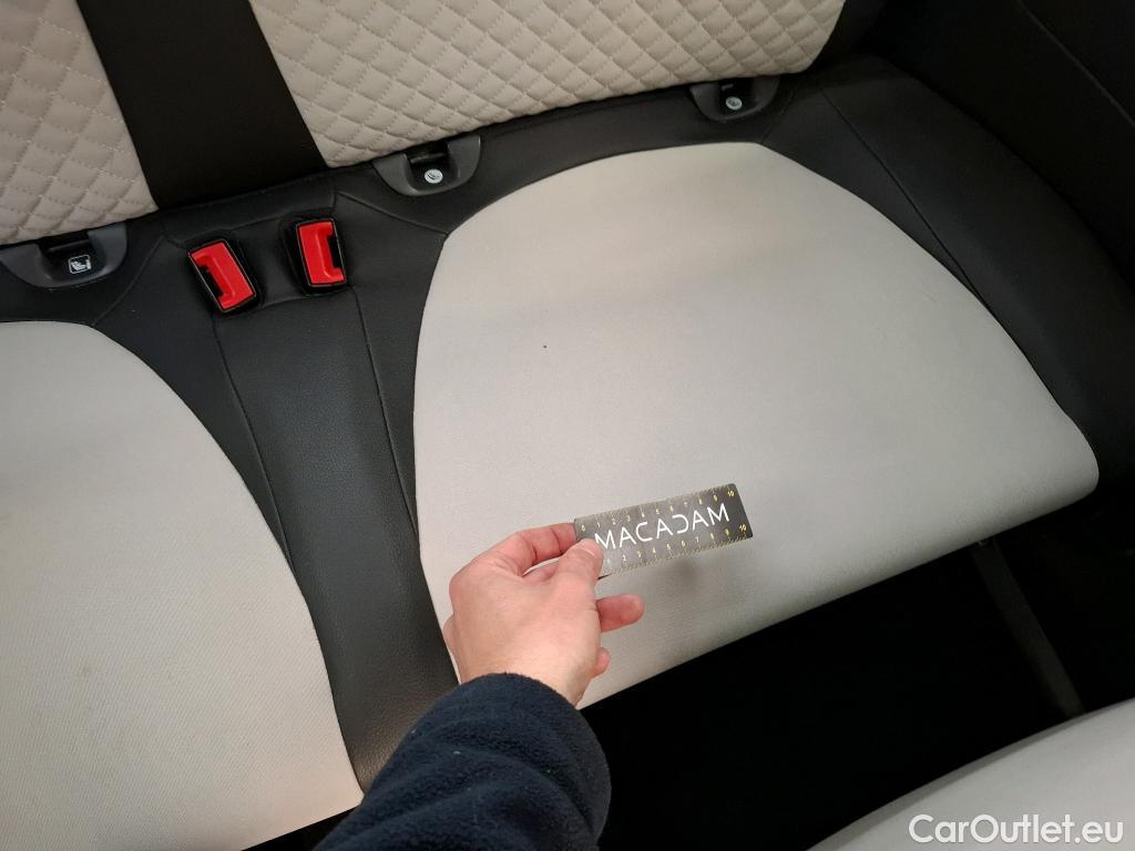  Fiat  500 FIAT   2015 3P  Berline Hybrid 10 BSG 70 ch Dolcevita #33