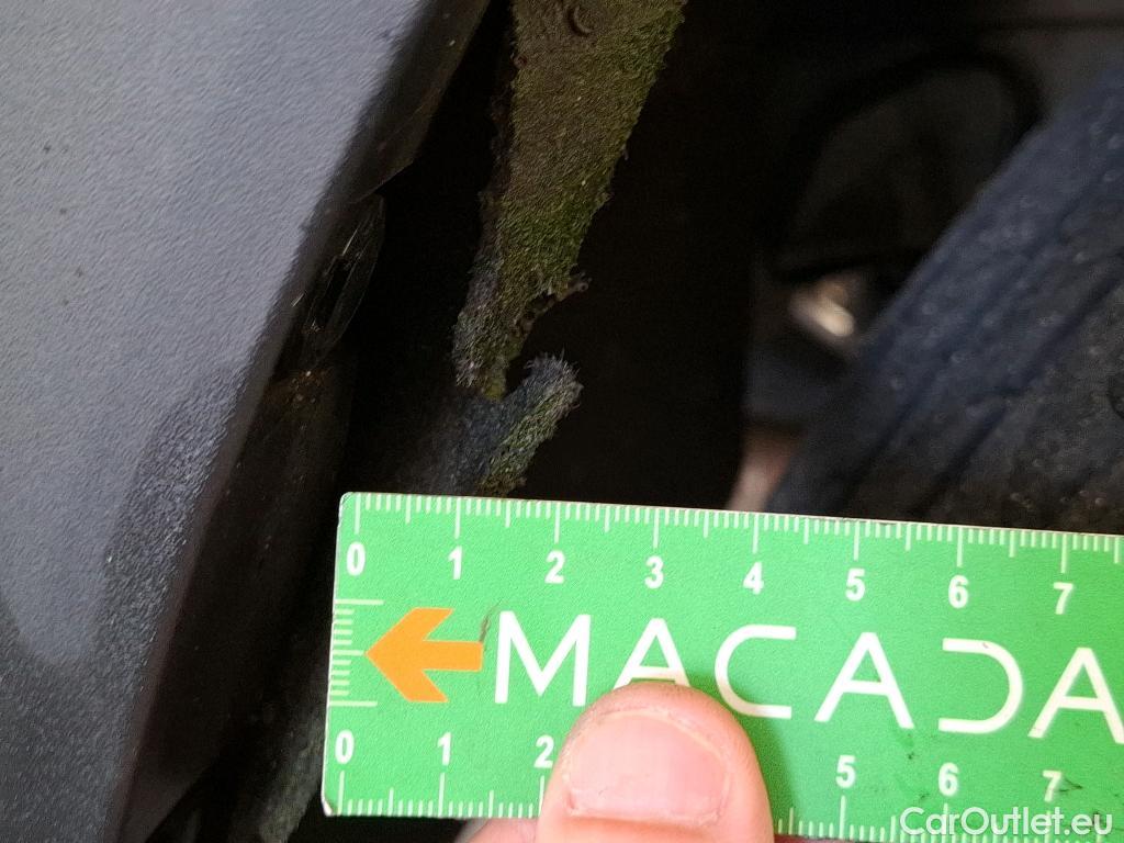  Ford  Kuga FORD  / 2019 / 5P / SUV 2.5 190 hybrid Flexifuel Pshift Titanium #35