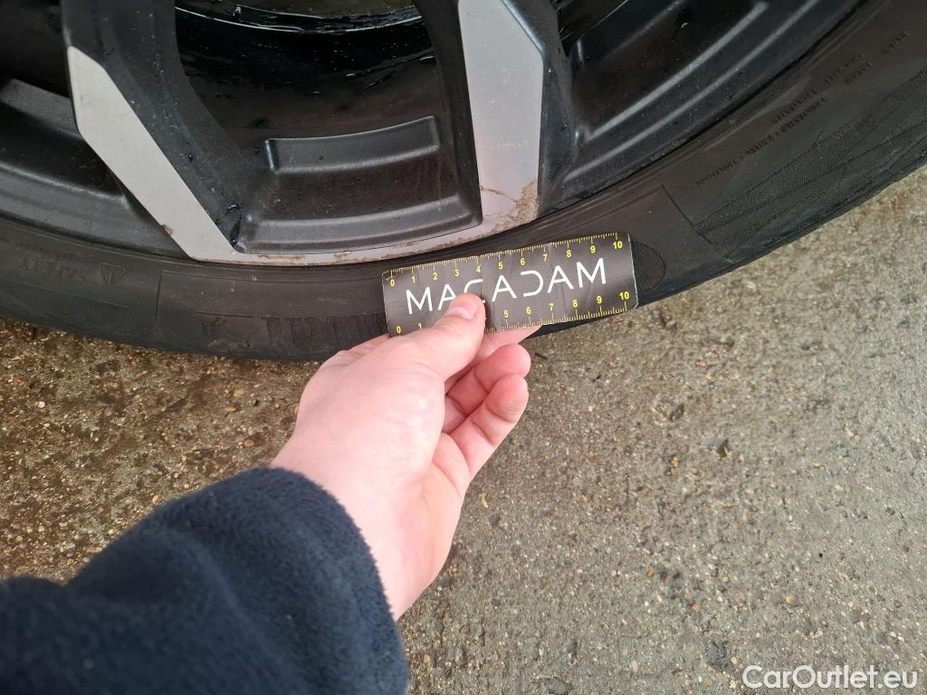  Ford  Puma FORD  / 2019 / 5P / SUV 1.0 EcoBoost Hybrid 125ch(mHEV)ST-LINE X #11