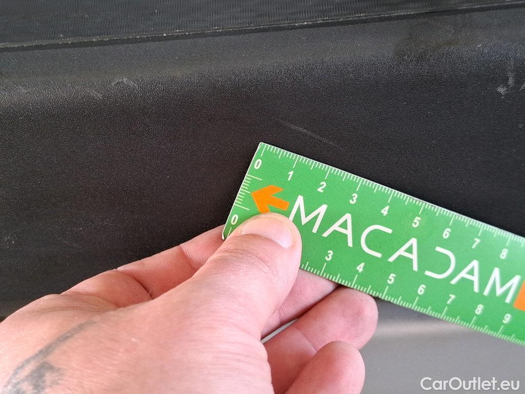  Ford  Kuga FORD  / 2019 / 5P / SUV 2.5 190 hybrid Flexifuel Pshift Titanium #10