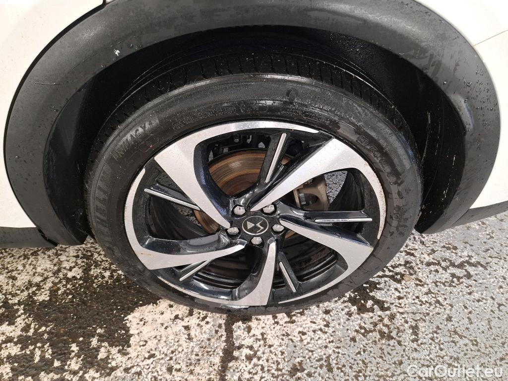  DS  DS7 DS DS 7 Crossback / 2017 / 5P / SUV E-TENSE 4x4 Grand Chic #1