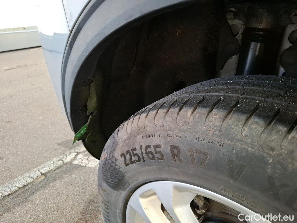  Ford  Kuga FORD  / 2019 / 5P / SUV 2.5 190 hybrid Flexifuel Pshift Titanium #33