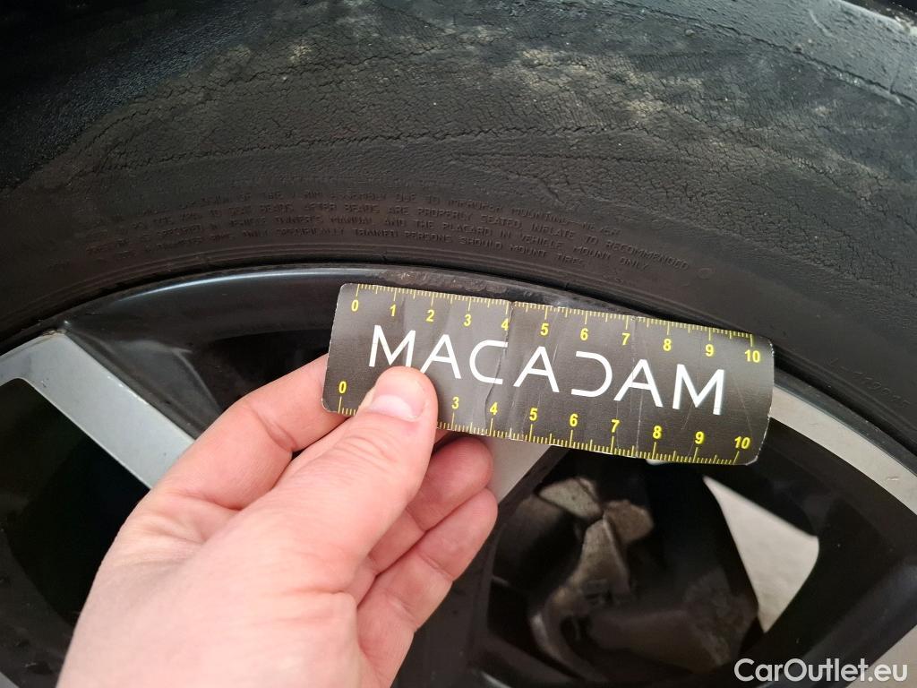  Ford  Puma FORD  / 2019 / 5P / SUV 1.0 EcoBoost Hybrid 125ch(mHEV)ST-LINE X #18