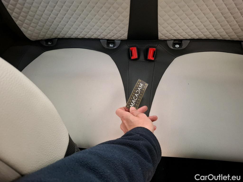  Fiat  500 FIAT   2015 3P  Berline Hybrid 10 BSG 70 ch Dolcevita #34