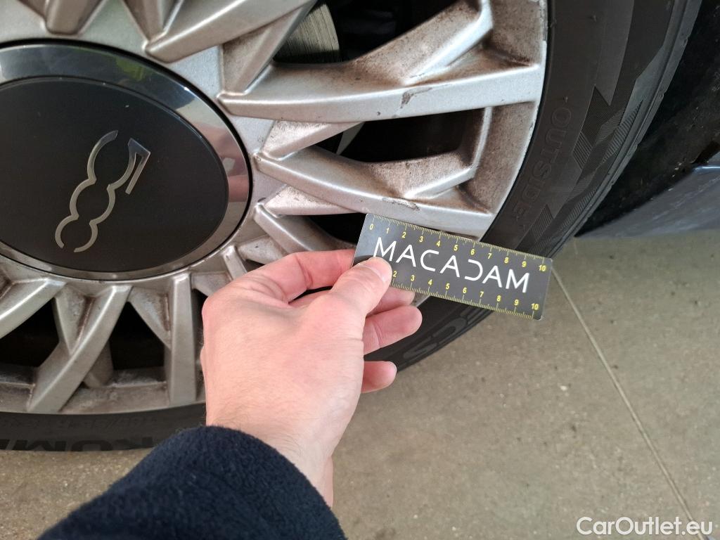  Fiat  500 FIAT   2015 3P  Berline Hybrid 10 BSG 70 ch Dolcevita #39