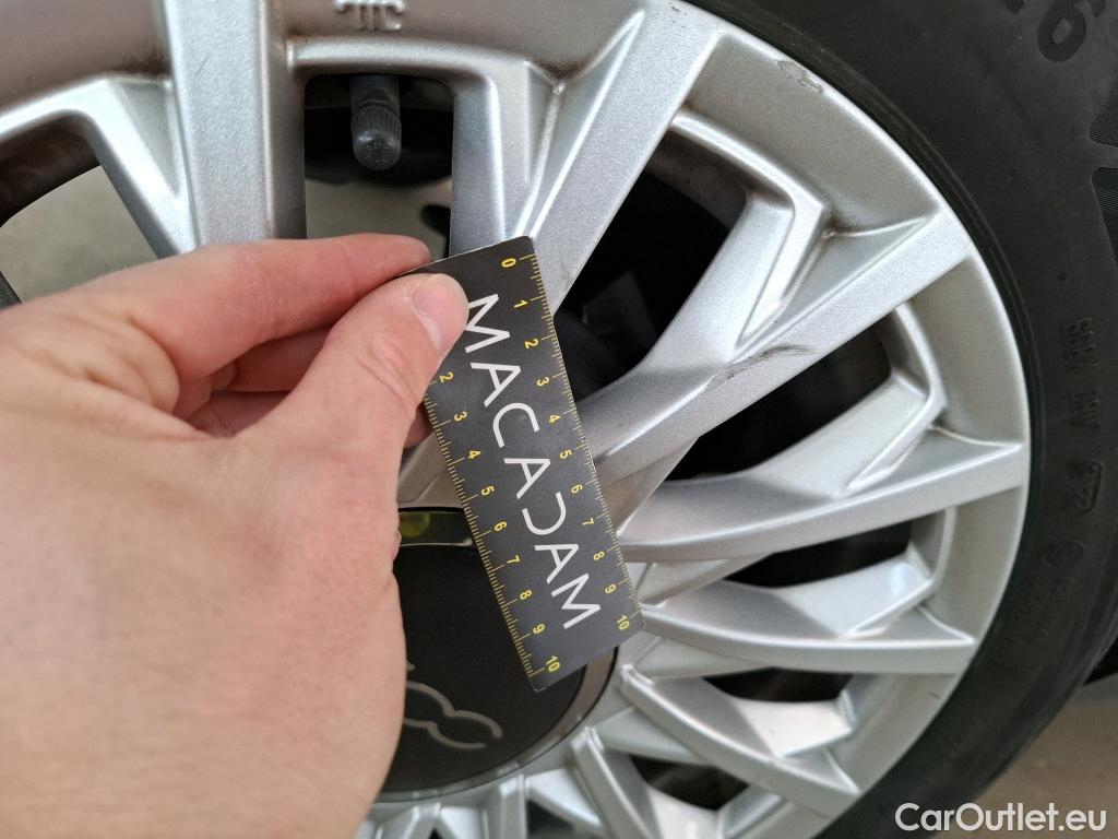  Fiat  500 FIAT   2015 3P  Berline Hybrid 10 BSG 70 ch Dolcevita #43