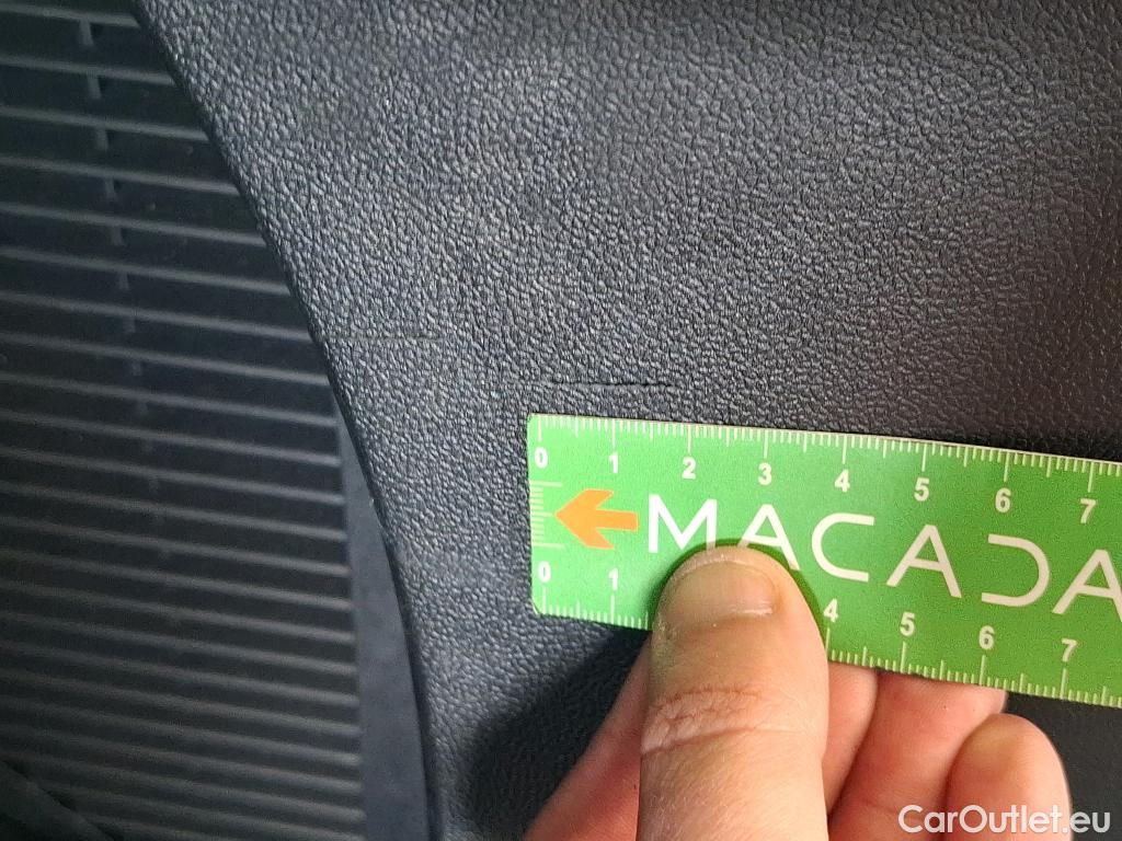  Ford  Kuga FORD  / 2019 / 5P / SUV 2.5 190 hybrid Flexifuel Pshift Titanium #63