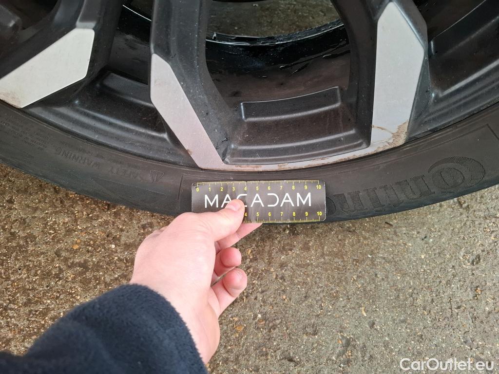  Ford  Puma FORD  / 2019 / 5P / SUV 1.0 EcoBoost Hybrid 125ch(mHEV)ST-LINE X #10