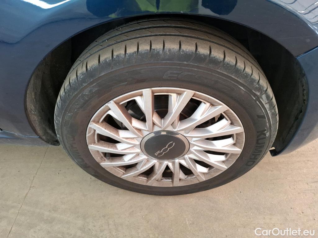  Fiat  500 FIAT   2015 3P  Berline Hybrid 10 BSG 70 ch Dolcevita #46