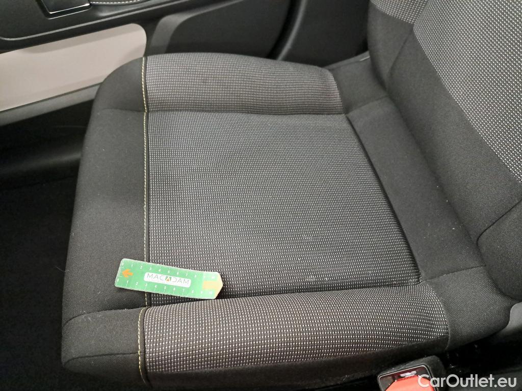  Citroen  C3  Max 1.2 PureTech 80CV BVM5 6E #1