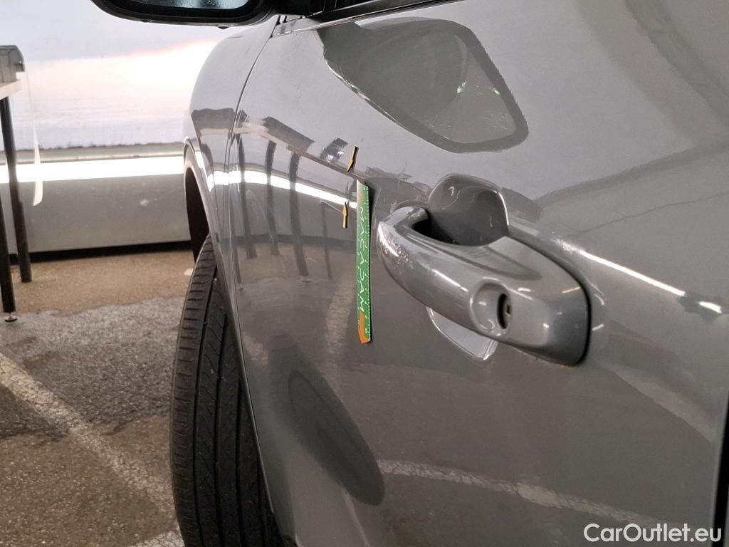  Ford  Kuga FORD  / 2019 / 5P / SUV 2.5 190 hybrid Flexifuel Pshift Titanium #47