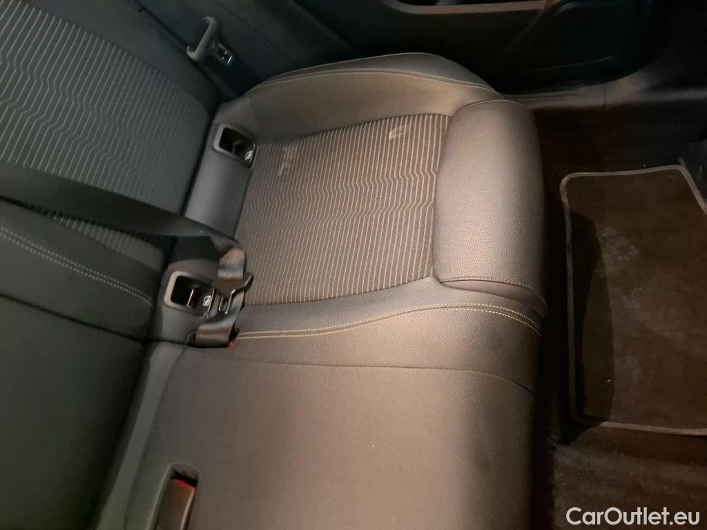  Mercedes  GLA MERCEDES-BENZ  / 2020 / 5P / SUV 1.3  250 e BUSINESS LINE DCT #20