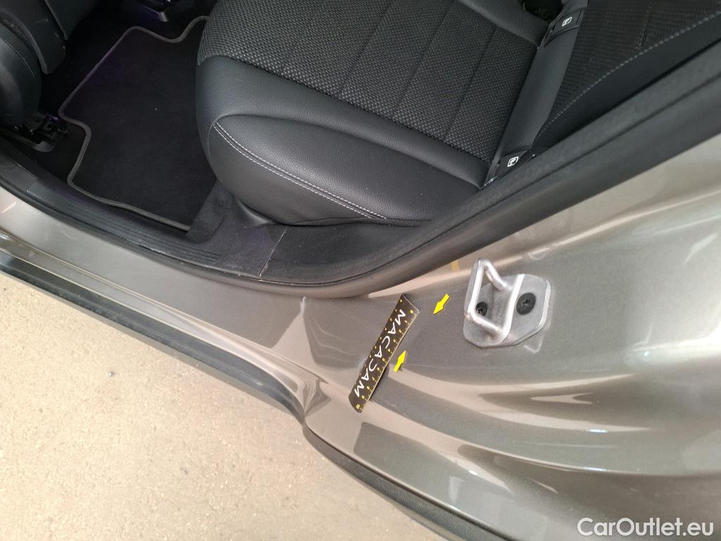  Mercedes  G-Klasee MERCEDES-BENZ GLC / 2019 / 5P / SUV 2.0 GLC 220 D BUSINESS LINE 4MATIC #1