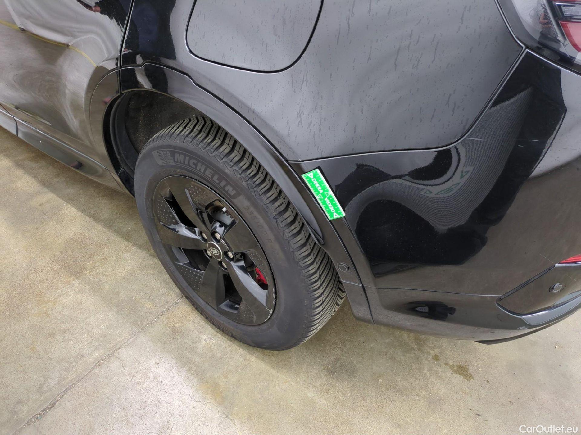  Land Rover  Discovery LAND ROVER  Sport / 2019 / 5P / SUV 1.5 P300e PHEV AUTO 4WD R-Dynamic S #19