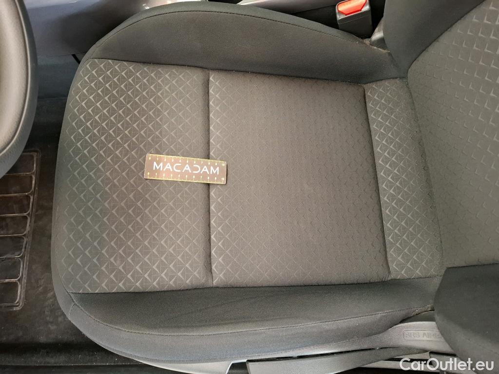  Nissan  Juke NISSAN  / 2019 / 5P / Crossover DIG-T 114 BVM6 Acenta #5