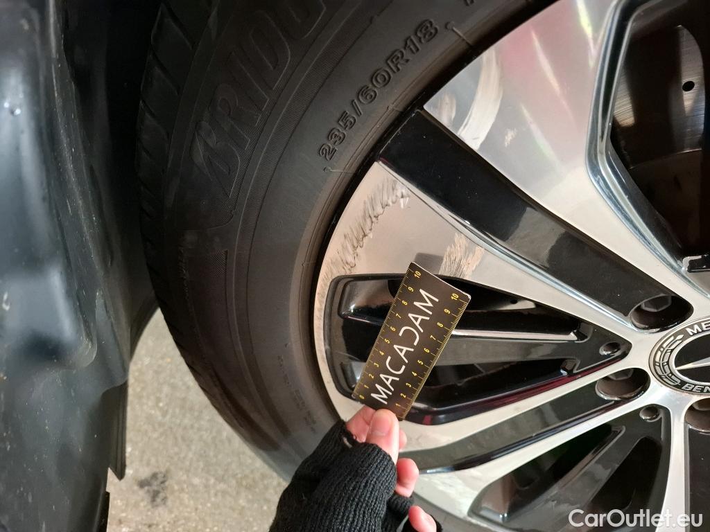  Mercedes  G-Klasee MERCEDES-BENZ GLC / 2019 / 5P / SUV 2.0 GLC 300 E BUSINESS LINE 4MATIC #9