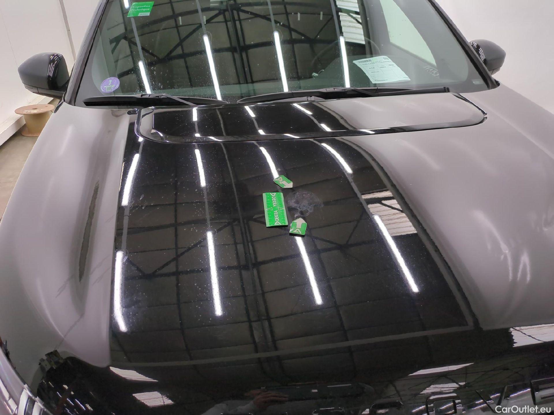  Land Rover  Discovery LAND ROVER  Sport / 2019 / 5P / SUV 1.5 P300e PHEV AUTO 4WD R-Dynamic S #18