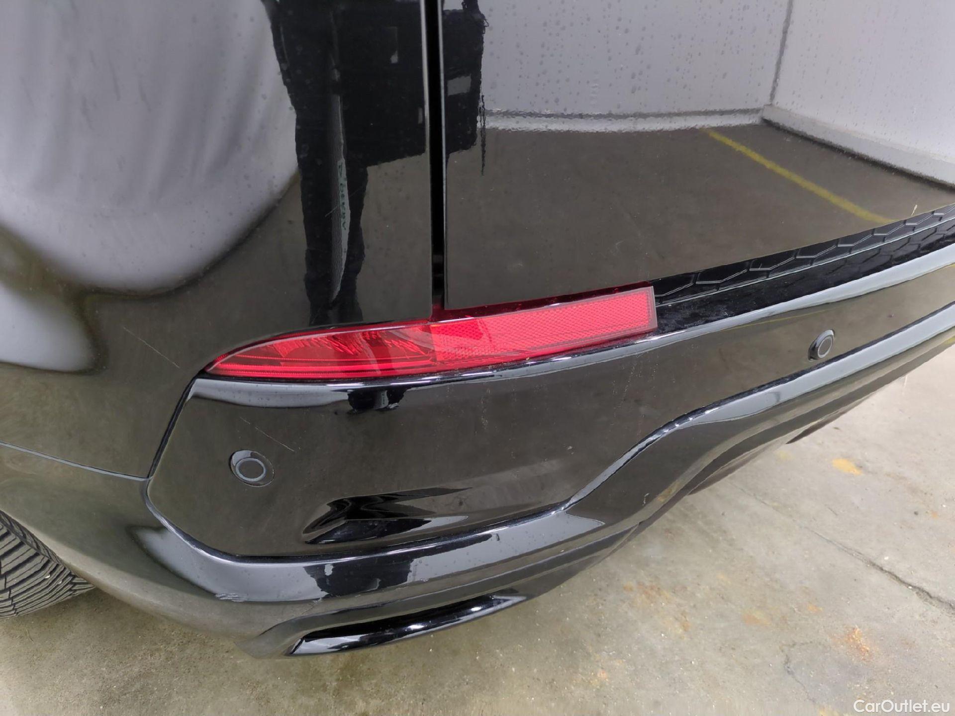  Land Rover  Discovery LAND ROVER  Sport / 2019 / 5P / SUV 1.5 P300e PHEV AUTO 4WD R-Dynamic S #33