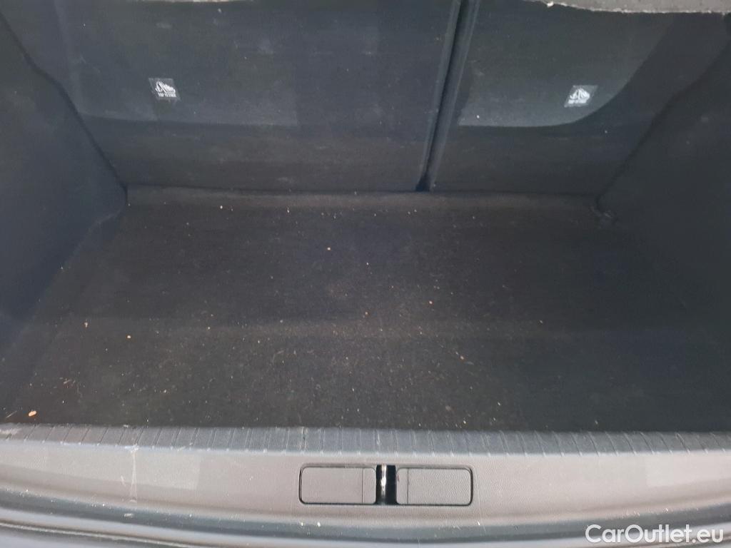  Opel  Corsa  F Elegance Business 1.2 Turbo 100CV BVM6 E6d #31