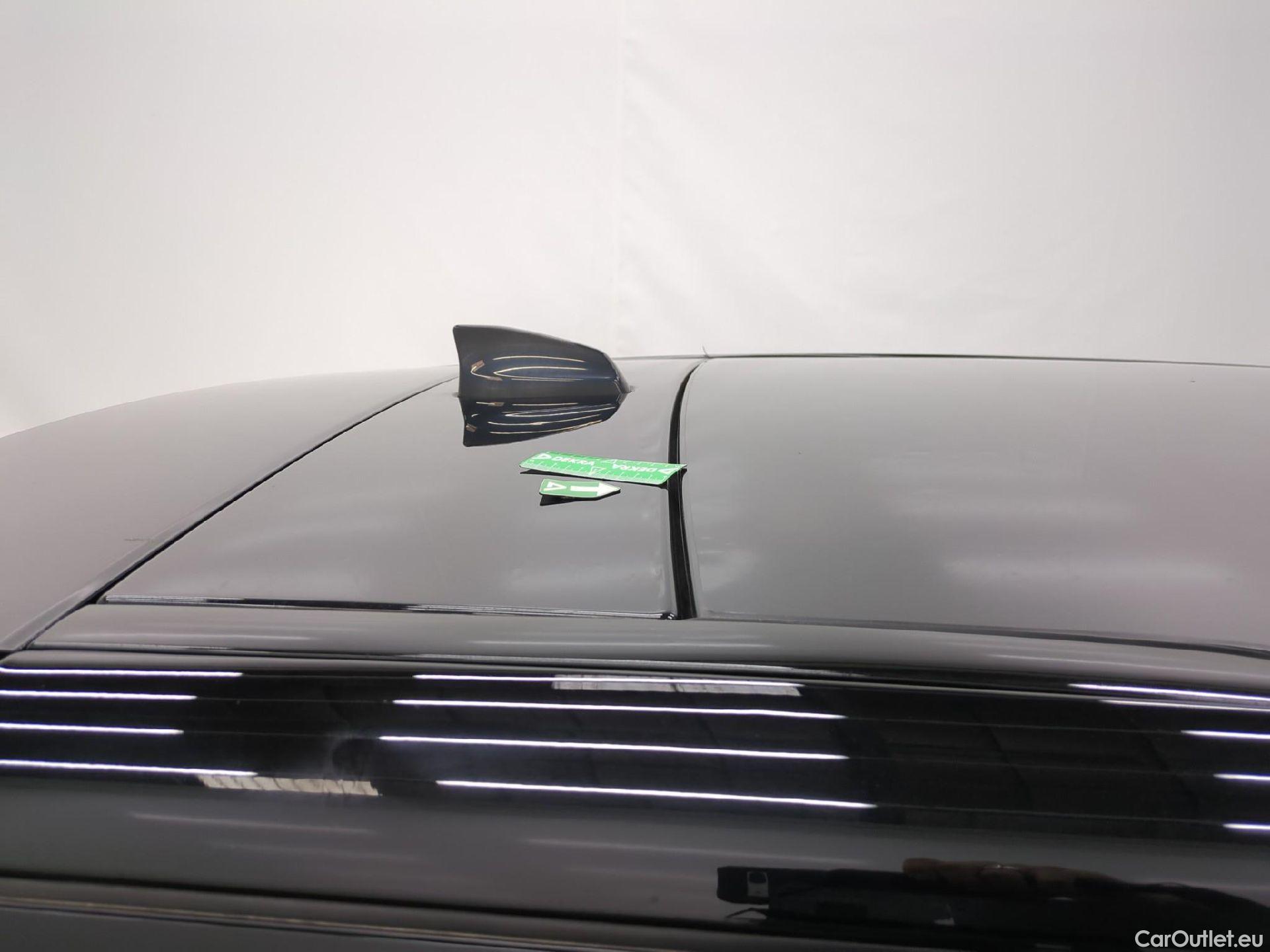  Land Rover  Discovery LAND ROVER  Sport / 2019 / 5P / SUV 1.5 P300e PHEV AUTO 4WD R-Dynamic S #10