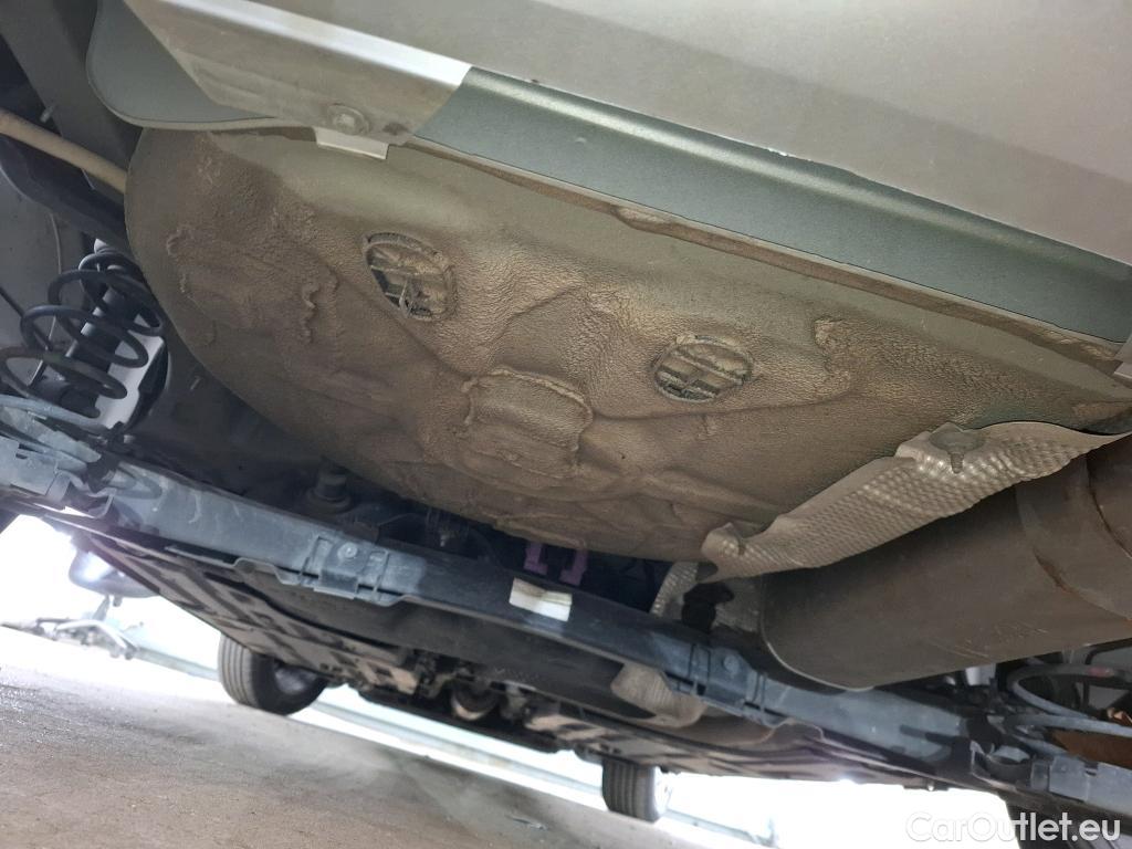  Opel  Corsa  F Elegance Business 1.2 Turbo 100CV BVM6 E6d #33