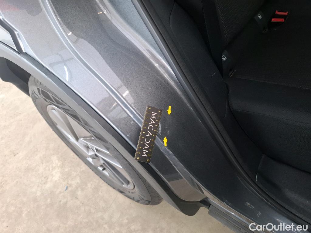  Nissan  Qashqai NISSAN  / 2021 / 5P / Crossover 1.3 MHEV 158ch Xtronic Business Edition CD LOT700 / VO RECONDITIONNE - PHOTOS AVANT RECONDITIONNEMENT #10