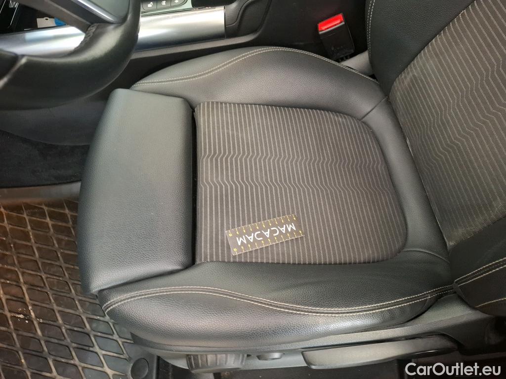  Mercedes  GLA MERCEDES-BENZ  / 2020 / 5P / SUV 1.3  250 e BUSINESS LINE DCT #17