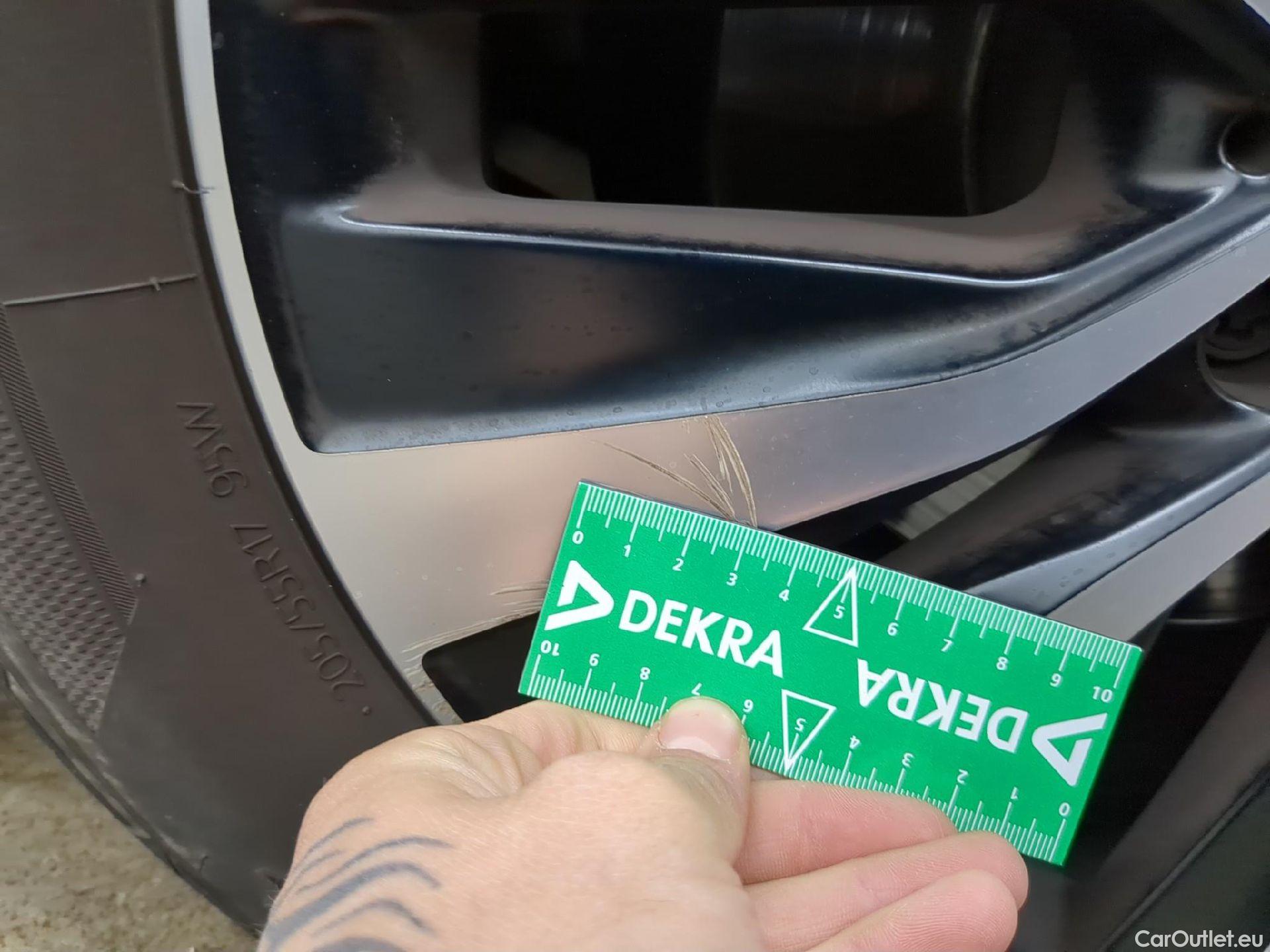  Mercedes  A-Klasse MERCEDES-BENZ Classe A Compact / 2018 / 5P / Berline A 180 d Business Line #3