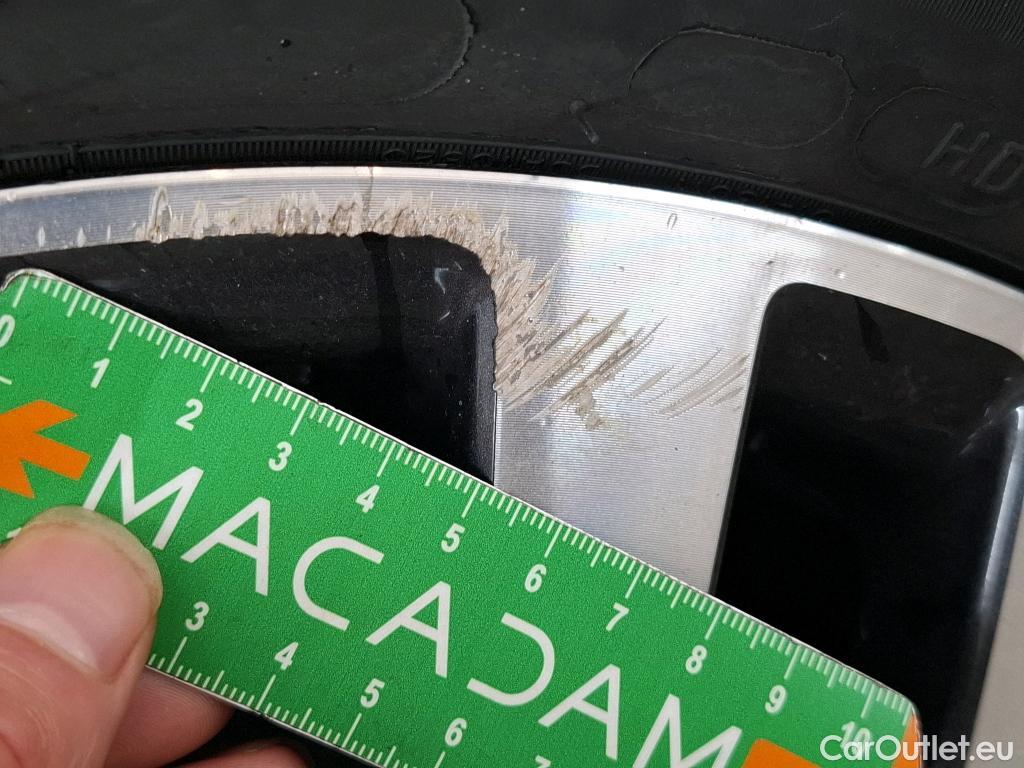  Peugeot  208  Allure 1.2 PureTech 100CV BVM6 E6d #34