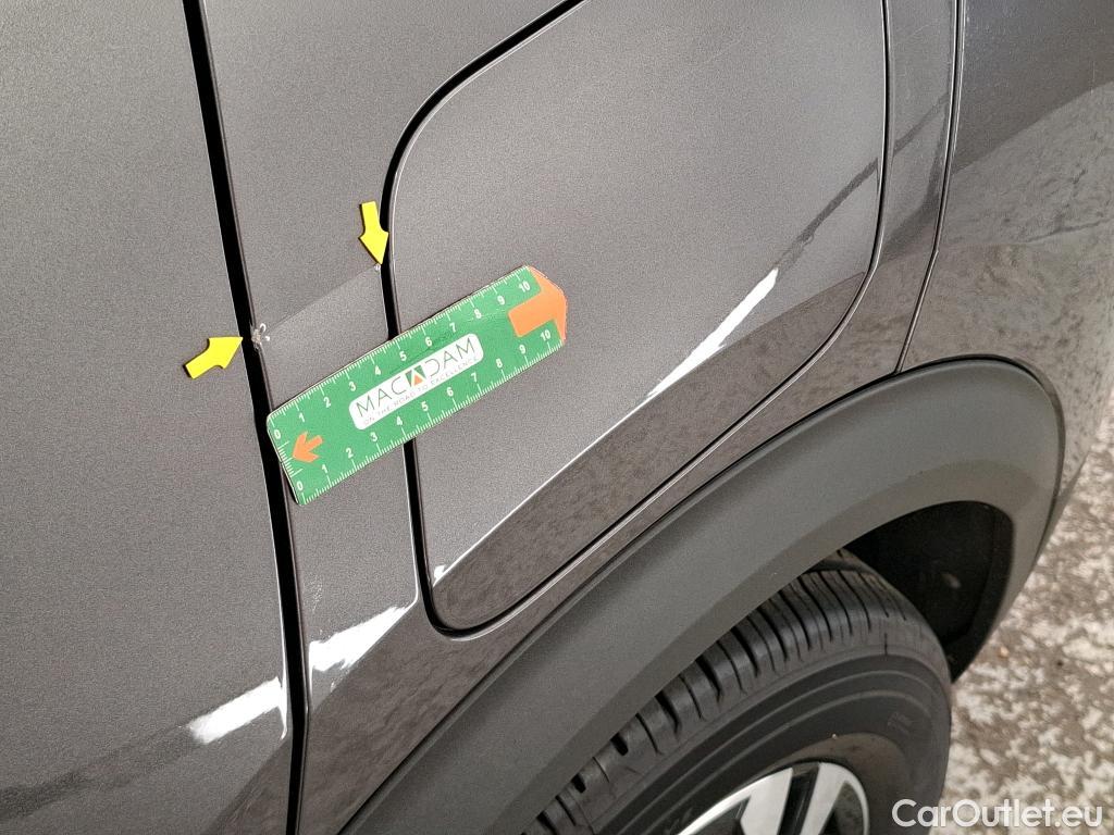  Peugeot  2008  Allure Business 1.5 HDi 130CV BVA8 E6d #9