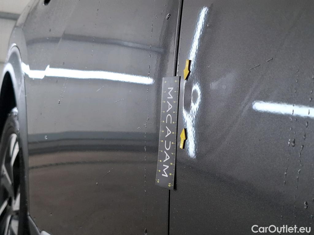  Peugeot  2008  Allure Business 1.5 HDi 130CV BVA8 E6d #30