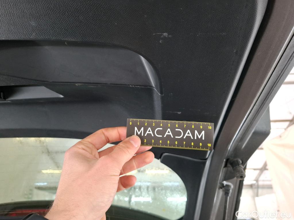  Peugeot  2008  Allure Business 1.5 HDi 130CV BVA8 E6d #19