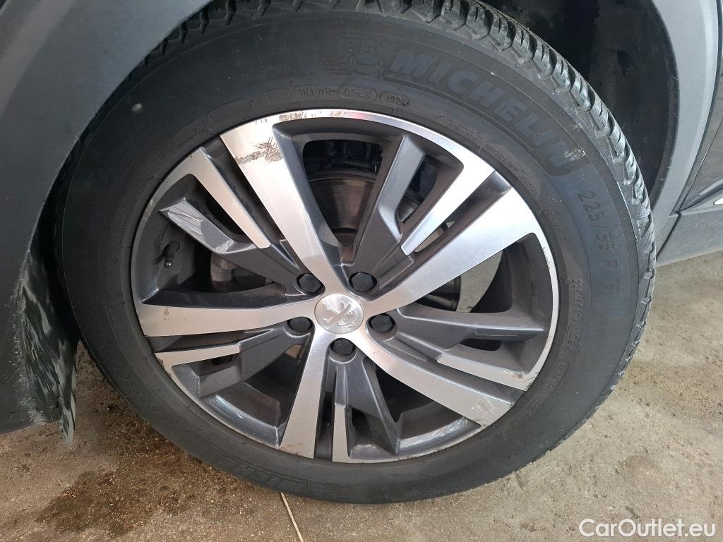  Peugeot  3008  Allure Pack 1.5 HDi 130CV BVA8 E6d #23