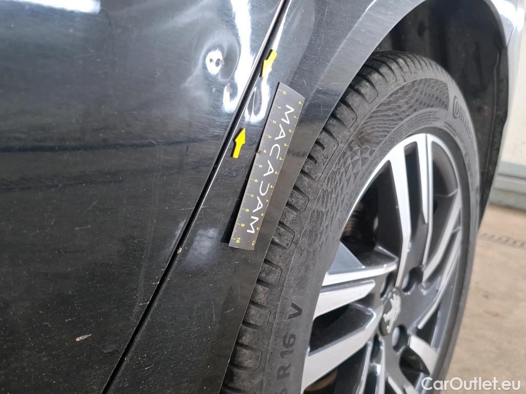  Peugeot  208  Allure Business 1.5 HDi 100CV BVM6 E6d #32