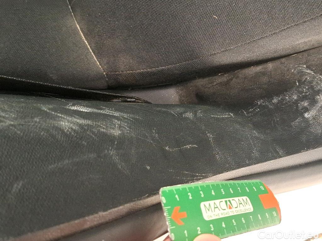  Peugeot  208  (e-) Active Business 50kWh BVA #14