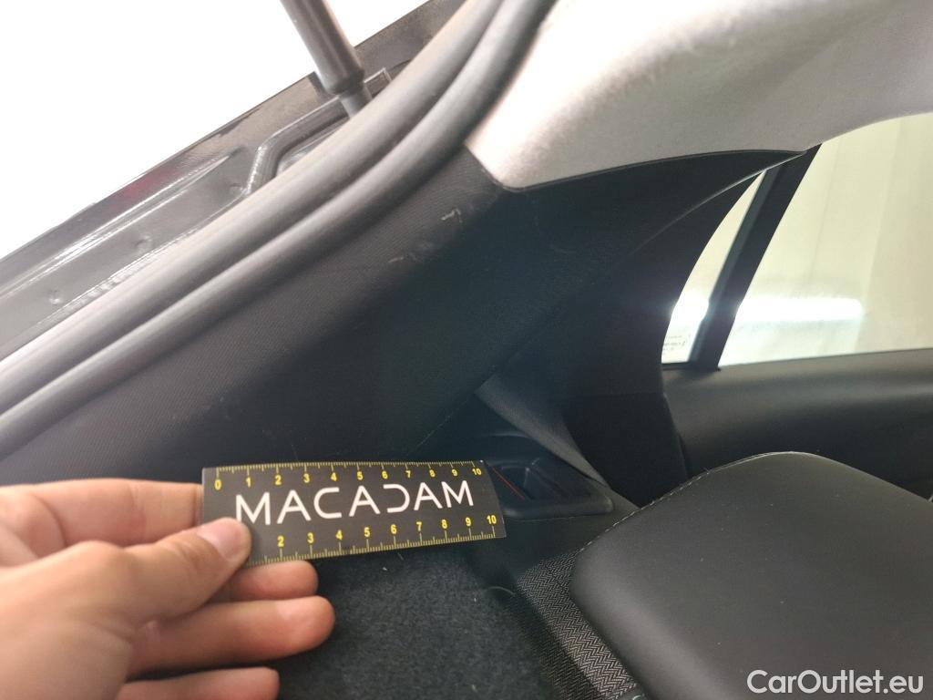  Peugeot  208  Allure Business 1.5 HDi 100CV BVM6 E6d #18