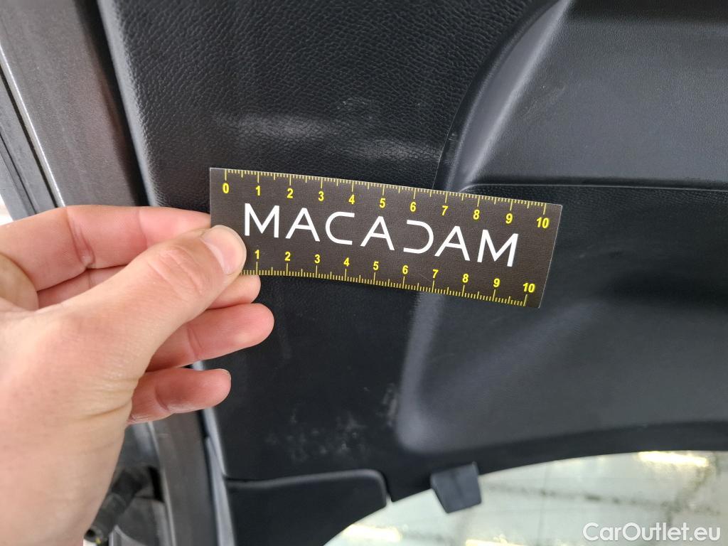  Peugeot  2008  Allure Business 1.5 HDi 130CV BVA8 E6d #24