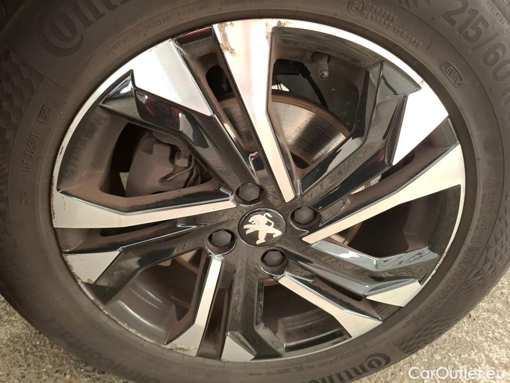  Peugeot  2008  Allure Business 1.5 HDi 130CV BVA8 E6d #32