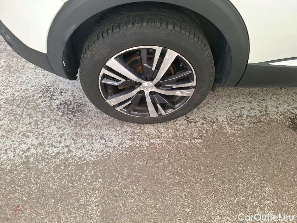  Peugeot  3008 PEUGEOT  2016 5P SUV BlueHDi 130 EAT8 GT LINE #13