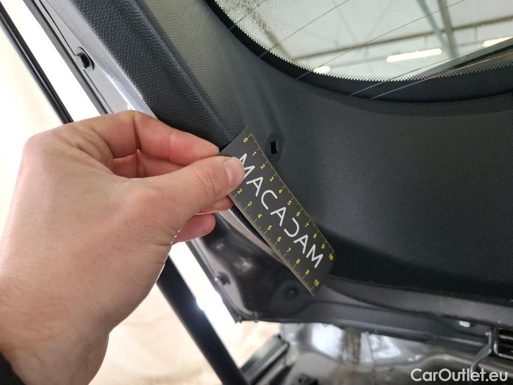  Peugeot  2008  Allure Business 1.5 HDi 130CV BVA8 E6d #44