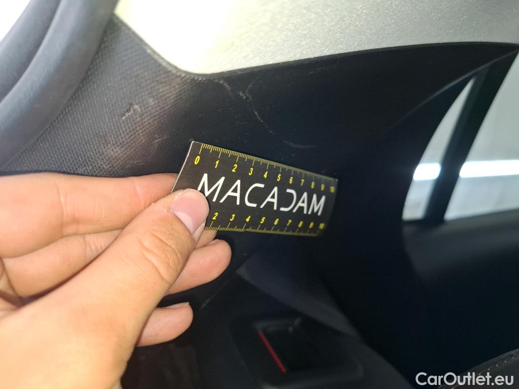  Peugeot  208  Allure Business 1.5 HDi 100CV BVM6 E6d #19