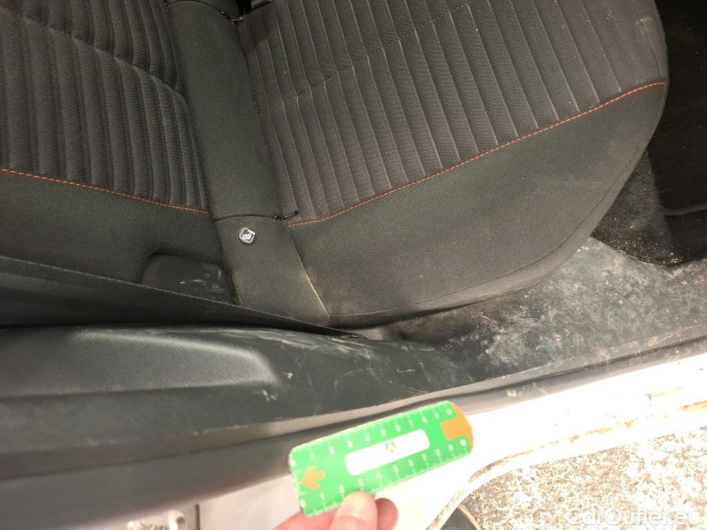  Peugeot  208  (e-) Active Business 50kWh BVA #13