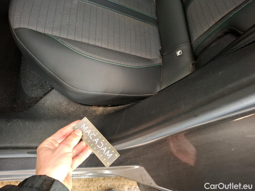  Peugeot  2008  Allure Business 1.5 HDi 130CV BVA8 E6d #56