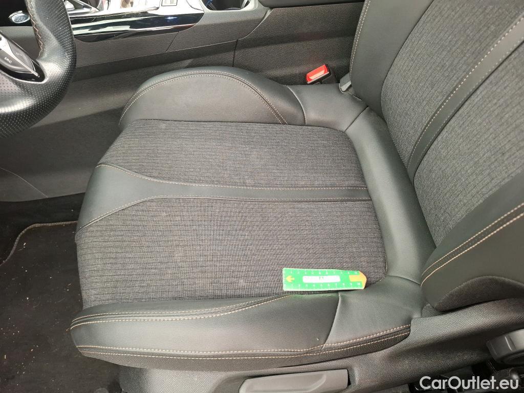  Peugeot  3008 PEUGEOT  2016 5P SUV BlueHDi 130 EAT8 GT LINE #1