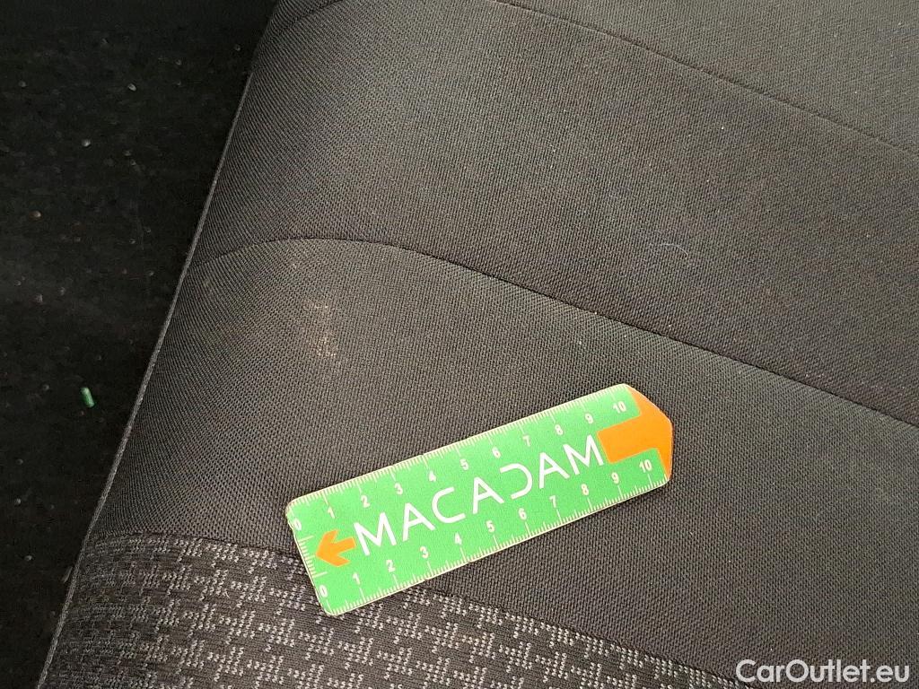  Peugeot  3008  II Active Pack 1.5 HDi 130CV BVA8 E6d #37