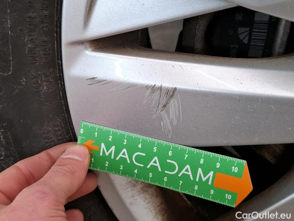  Peugeot  3008  Active Business 1.5 HDi 130CV BVA8 E6d #43