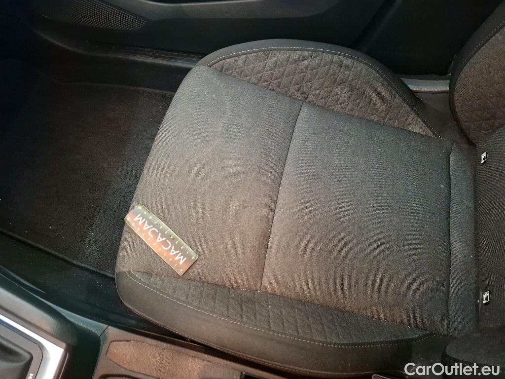  Renault  Clio  V Business 1.6 E-TECH Hybrid 140CV BVA6 E6d #22