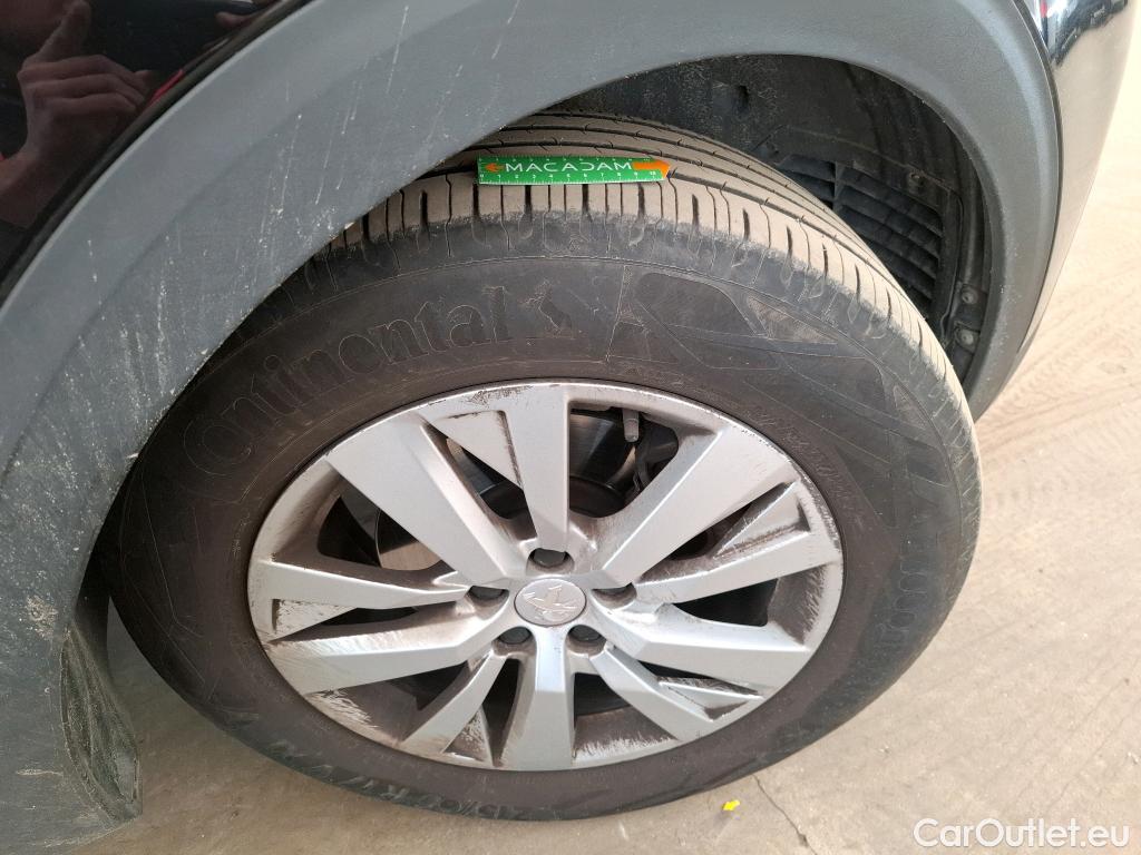  Peugeot  3008  Active Business 1.5 HDi 130CV BVA8 E6d #18