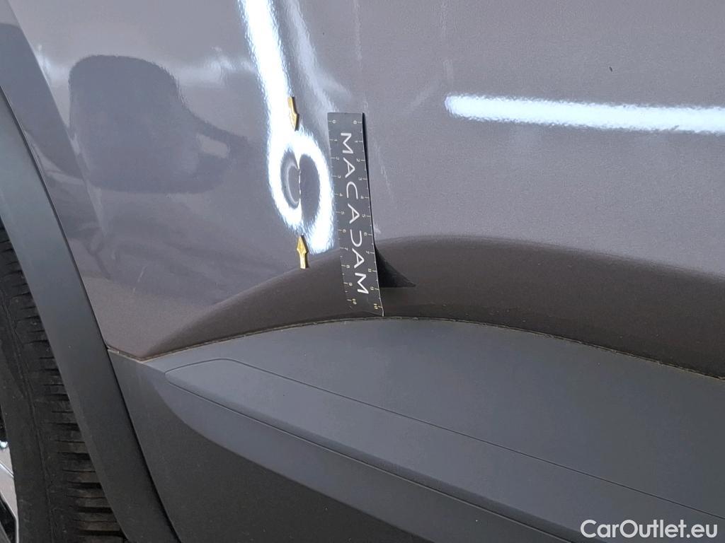  Renault  Captur  II Evolution 1.6 E-TECH Hybrid 145CV BVA6 E6d #47