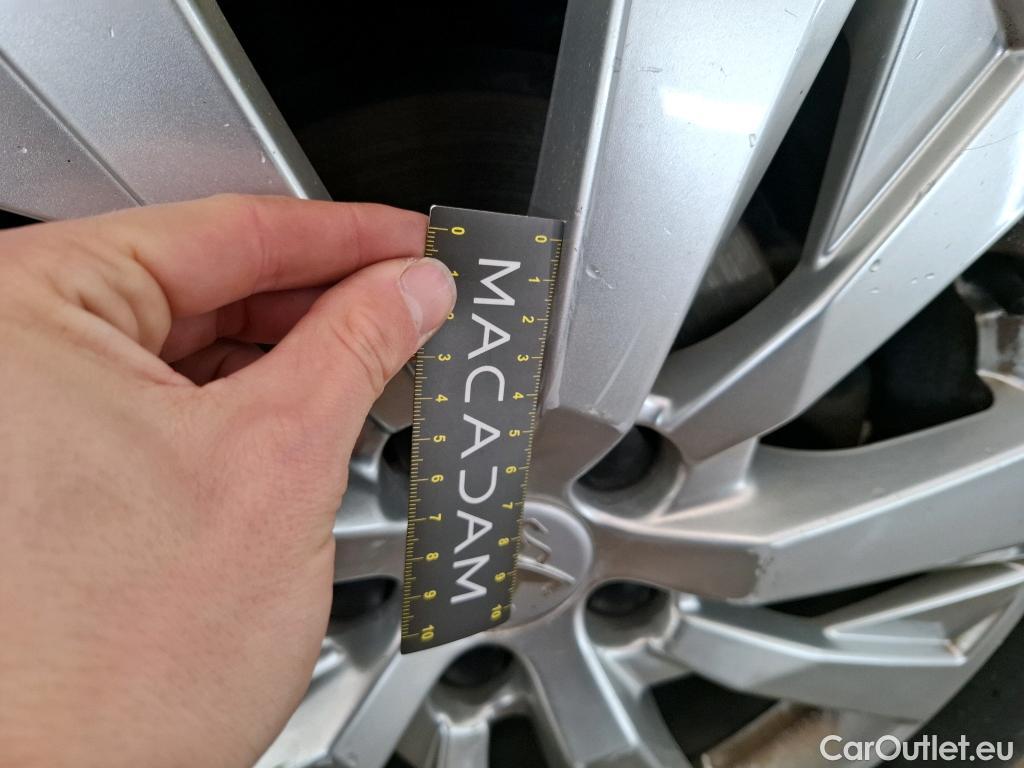  Peugeot  5008  Active Business 1.5 HDi 130CV BVM6 7 Sieges E6d #8